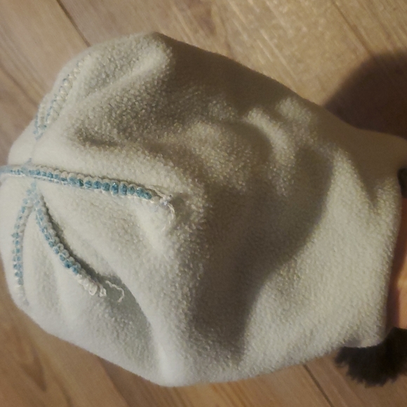 ***FREE ADD ON*** Fleece toque - Picture 4 of 4